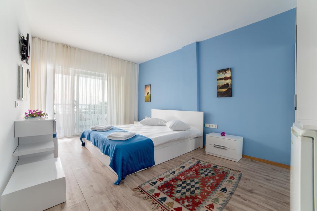 Fiko Hotel Гёльтюрбюку Экстерьер фото